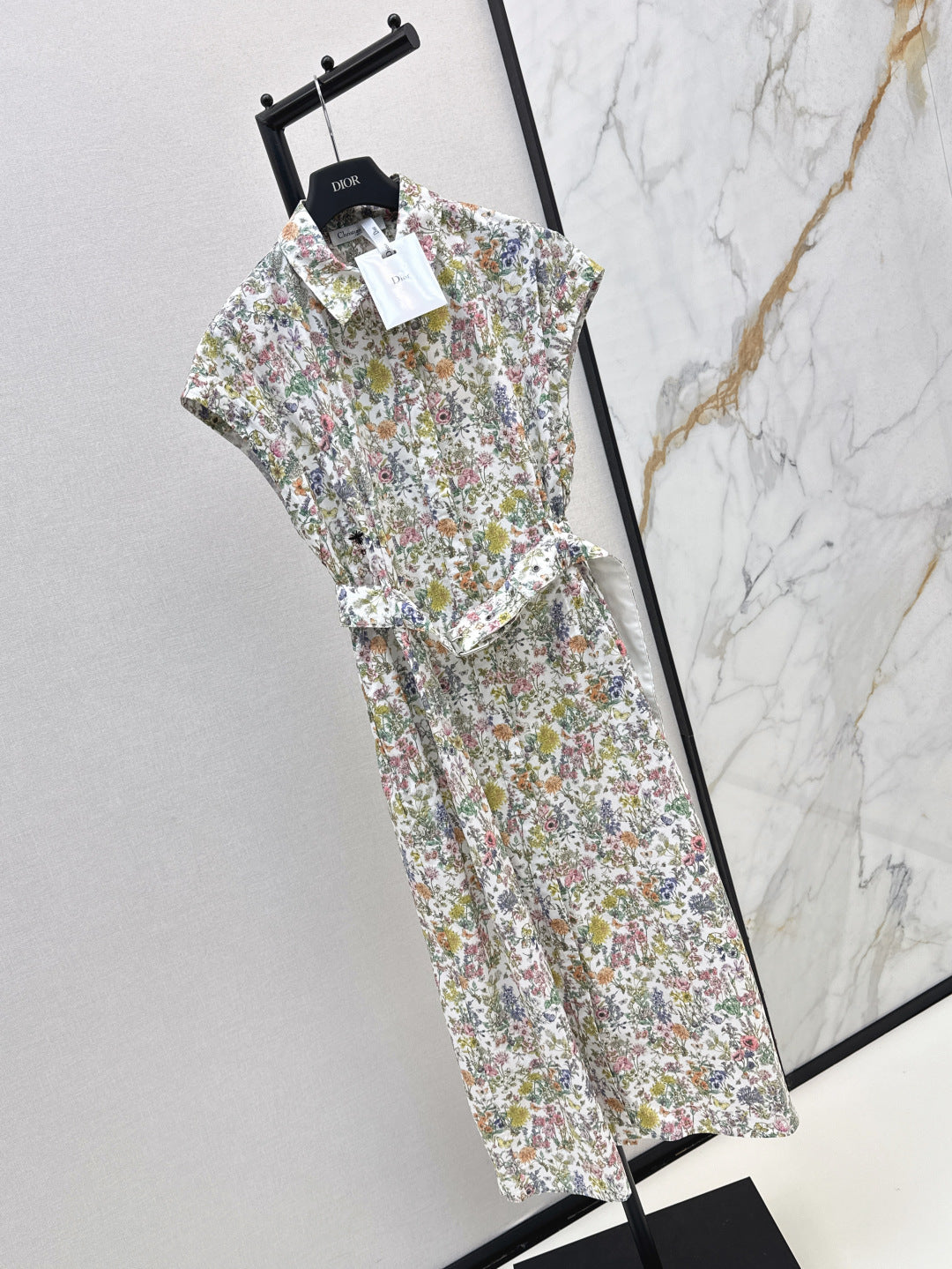 D 25fw sleeveless dress