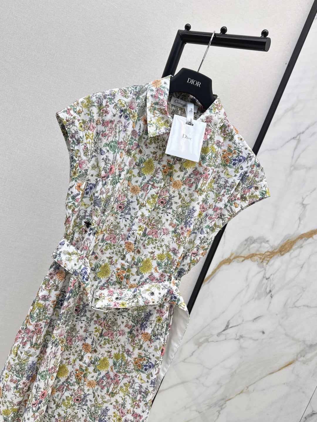 D 25fw sleeveless dress