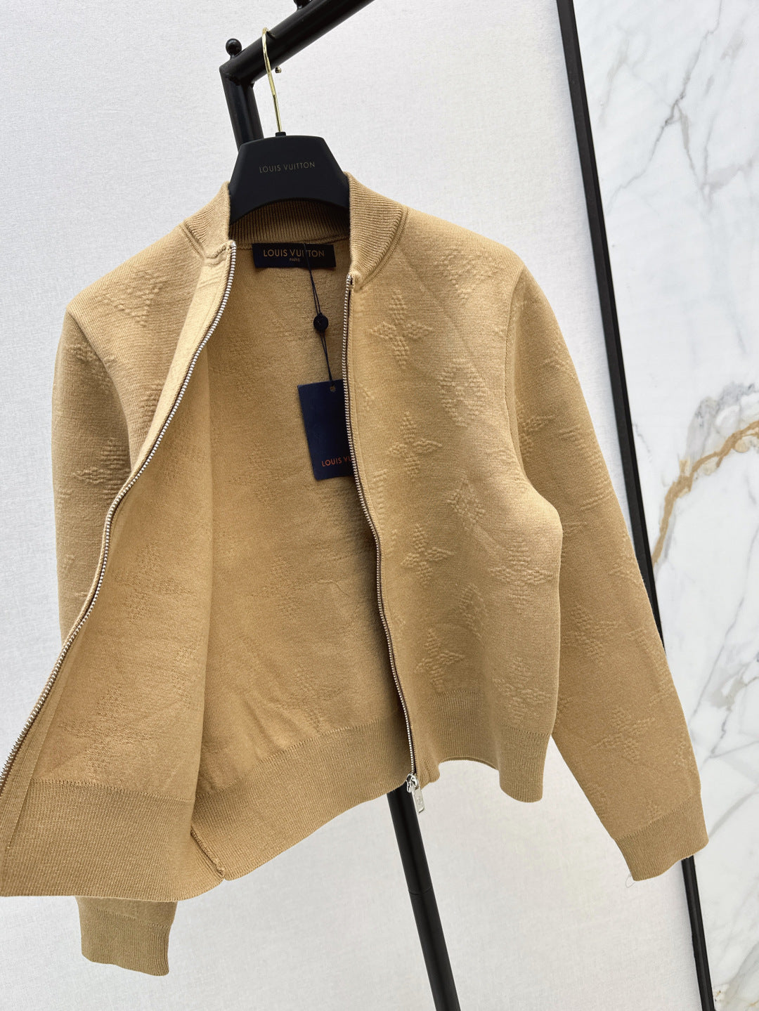 L 25fw jacquard jacket