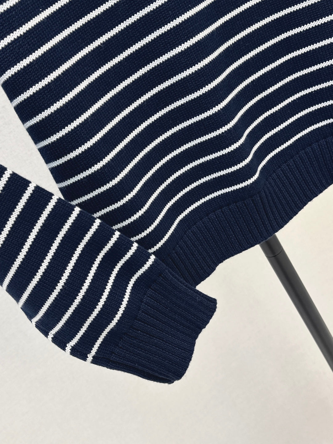 M 25fw knitted sweater