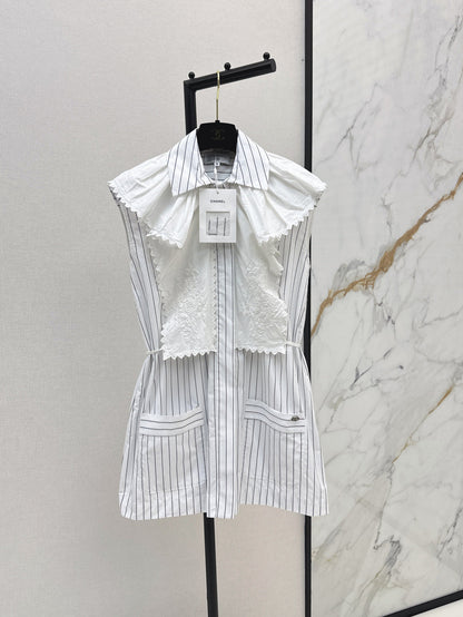 C 25ss besticktes Kleid