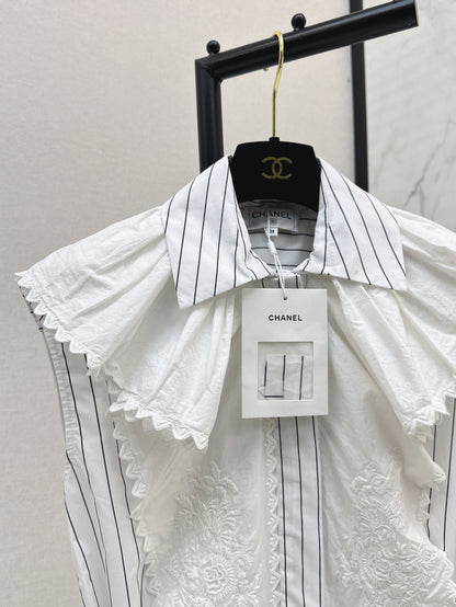 C 25ss besticktes Kleid