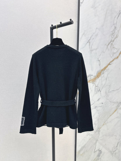 C 25fw knitted sweater