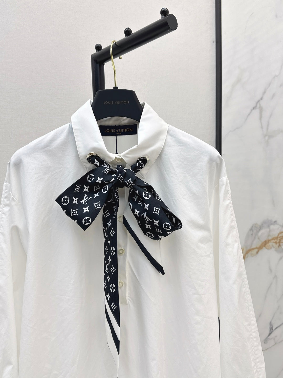 L 25fw scarf shirt