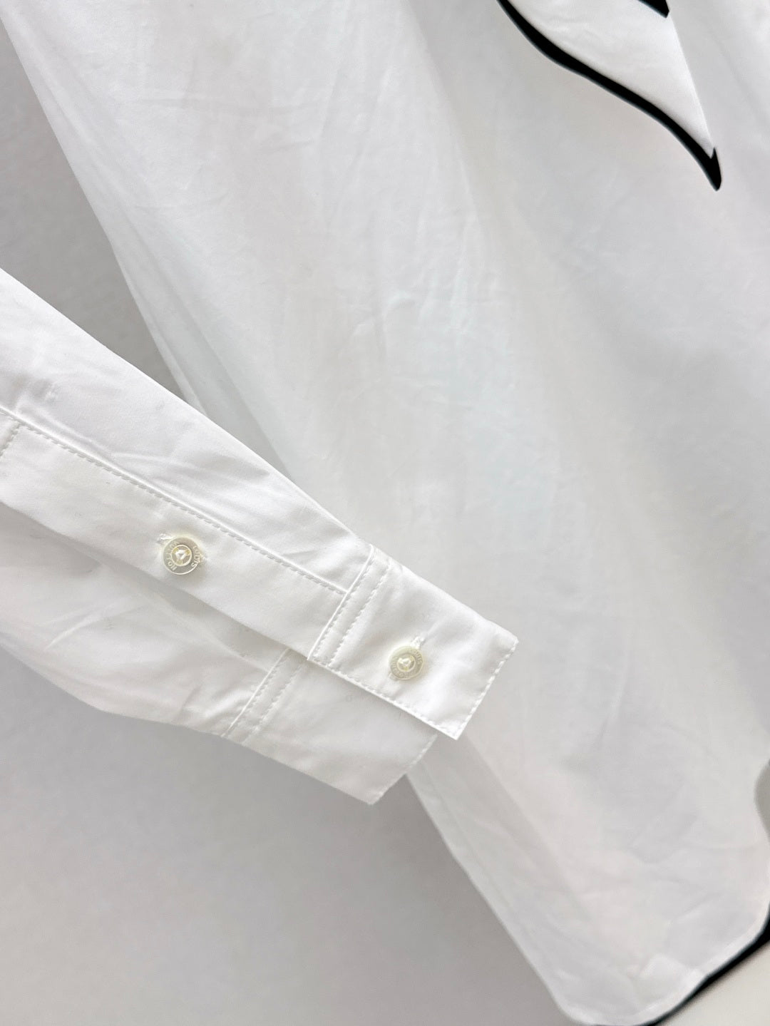 L 25fw scarf shirt