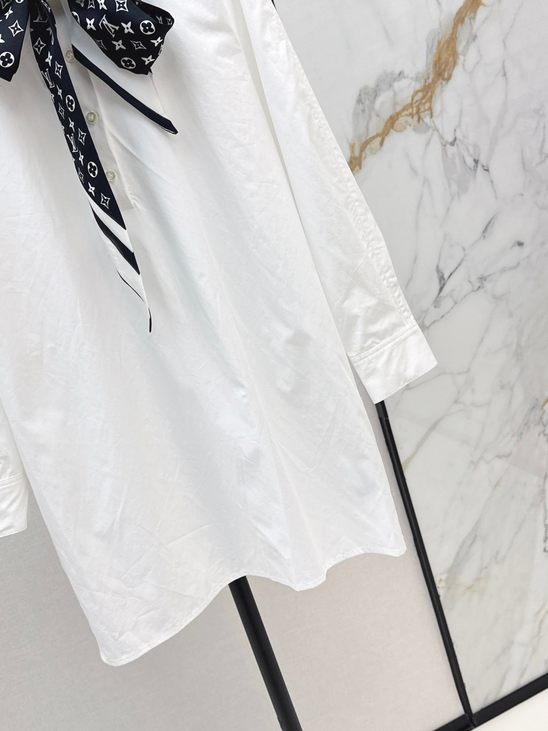 L 25fw scarf shirt