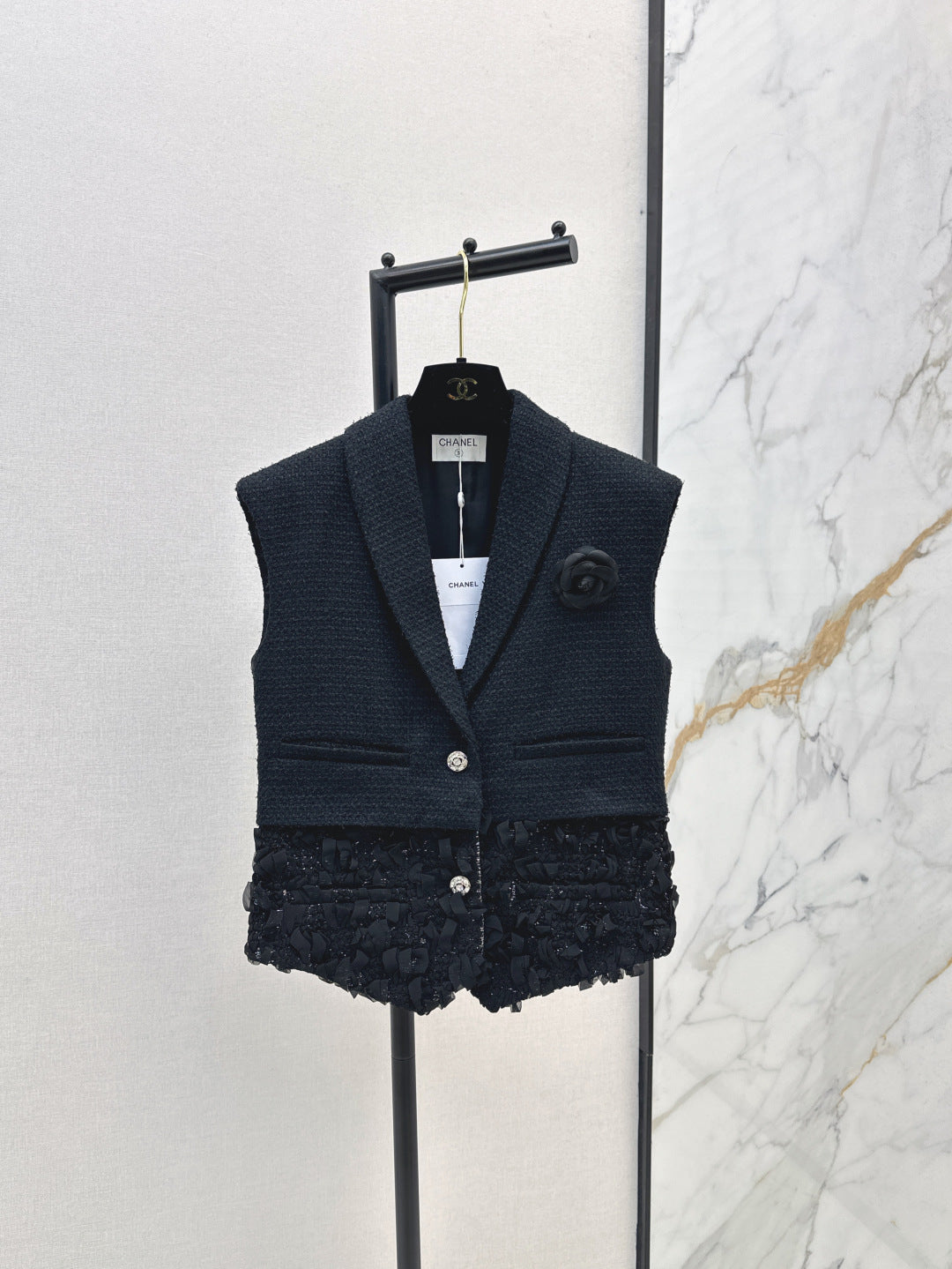 C 25 patchwork lace woven vest