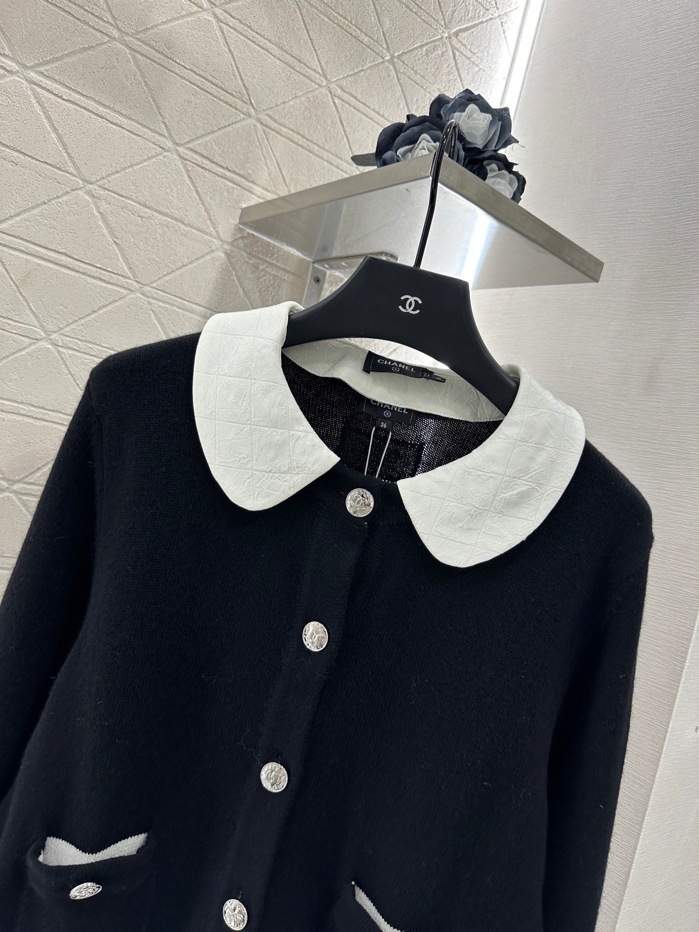C 2025 New Arrival Knitted Cardigan