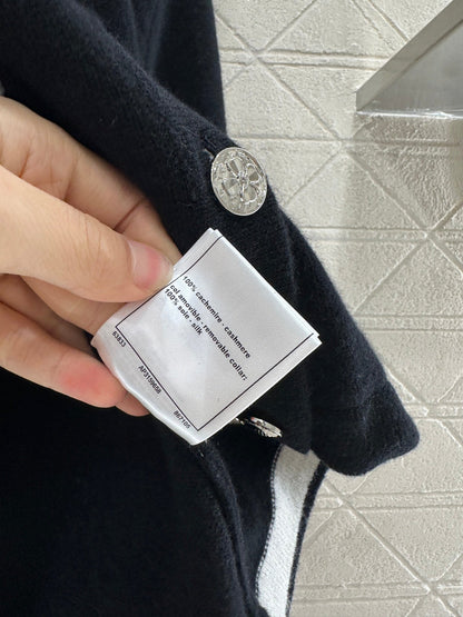 C 2025 New Arrival Knitted Cardigan