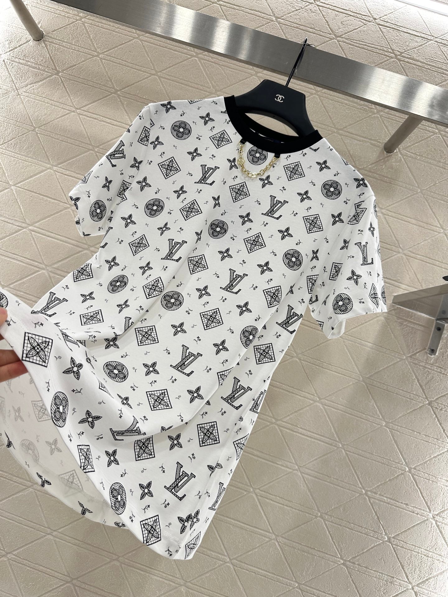 L 2025 New Arrivals Chain Short Sleeve
