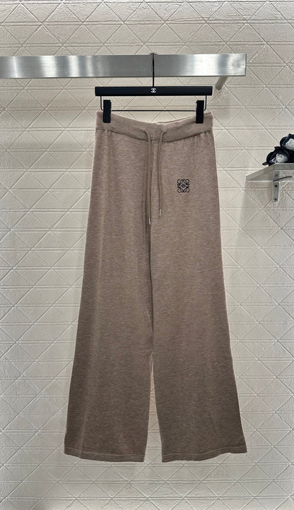 LO 2025 New Arrivals Knitted Cardigan and Pants Set