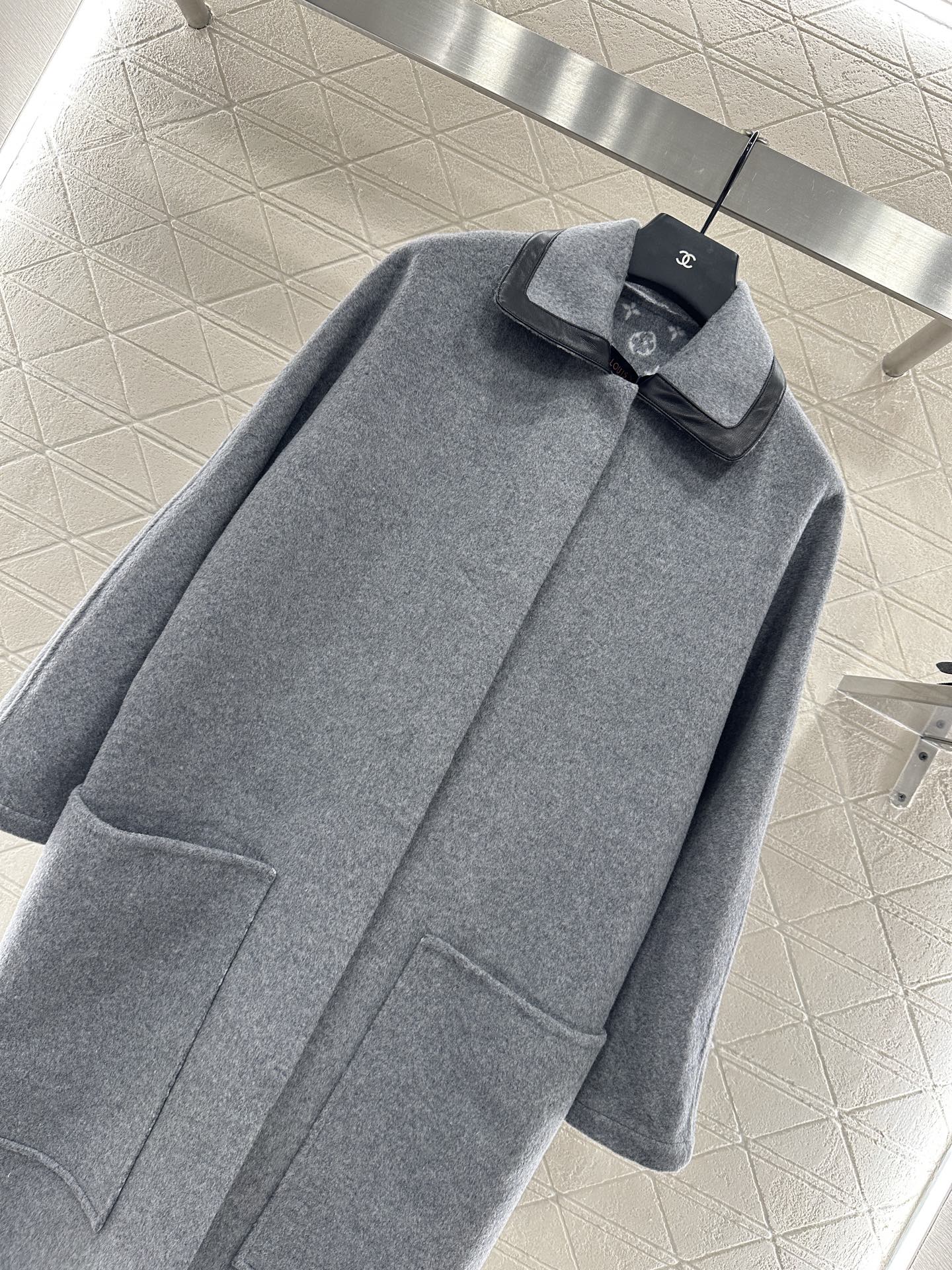 L 2025 New Arrivals Long Nylon Coat
