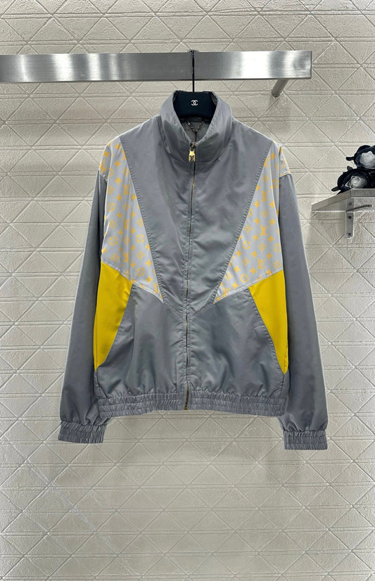 L 2025 New Arrival Hooded Jacket