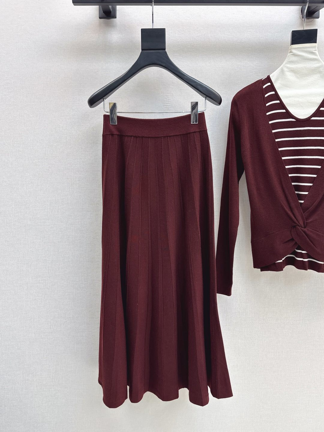 C 25fw knitted suit