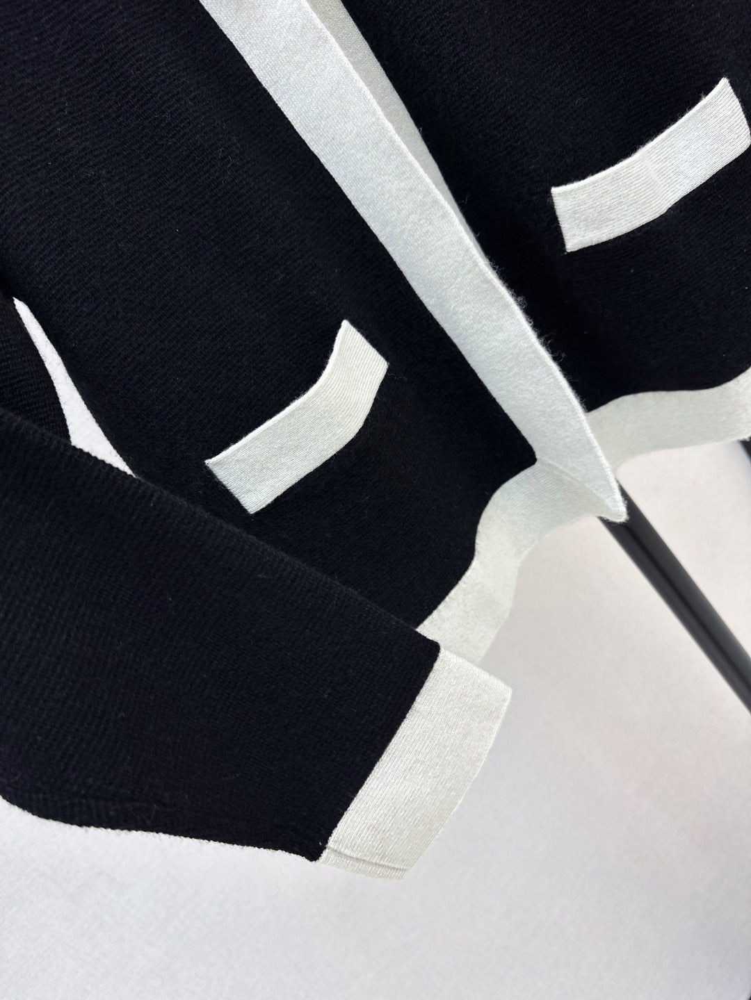 Lo 25fw cashmere cardigan
