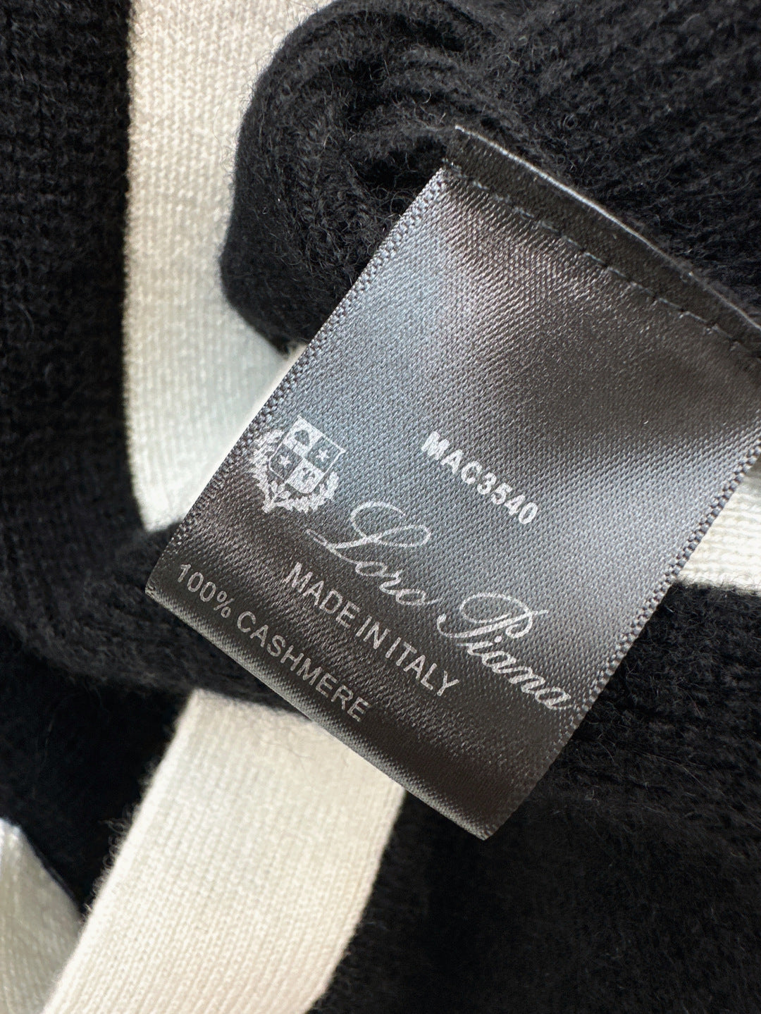 Lo 25fw cashmere cardigan