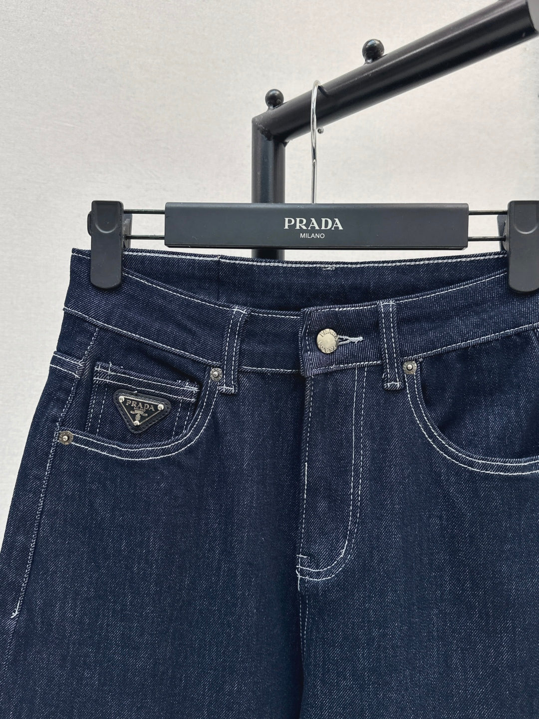 P 25 Triangle logo straight jeans (large sizes, S-XXL)