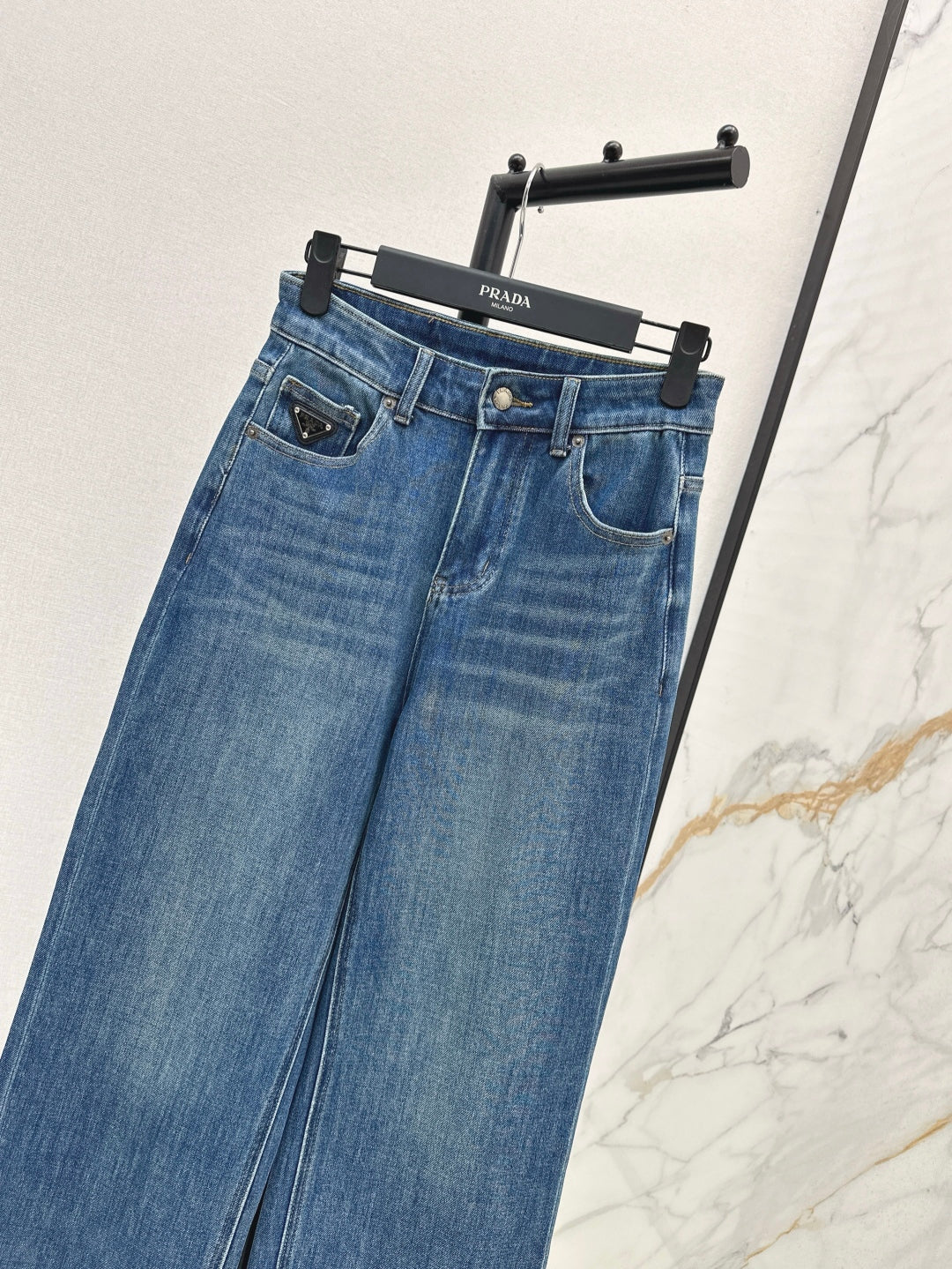 P 25 Triangle logo straight jeans (large sizes, S-XXL)