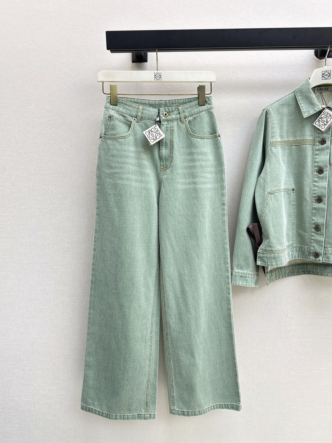 Lo 25fw straight jeans