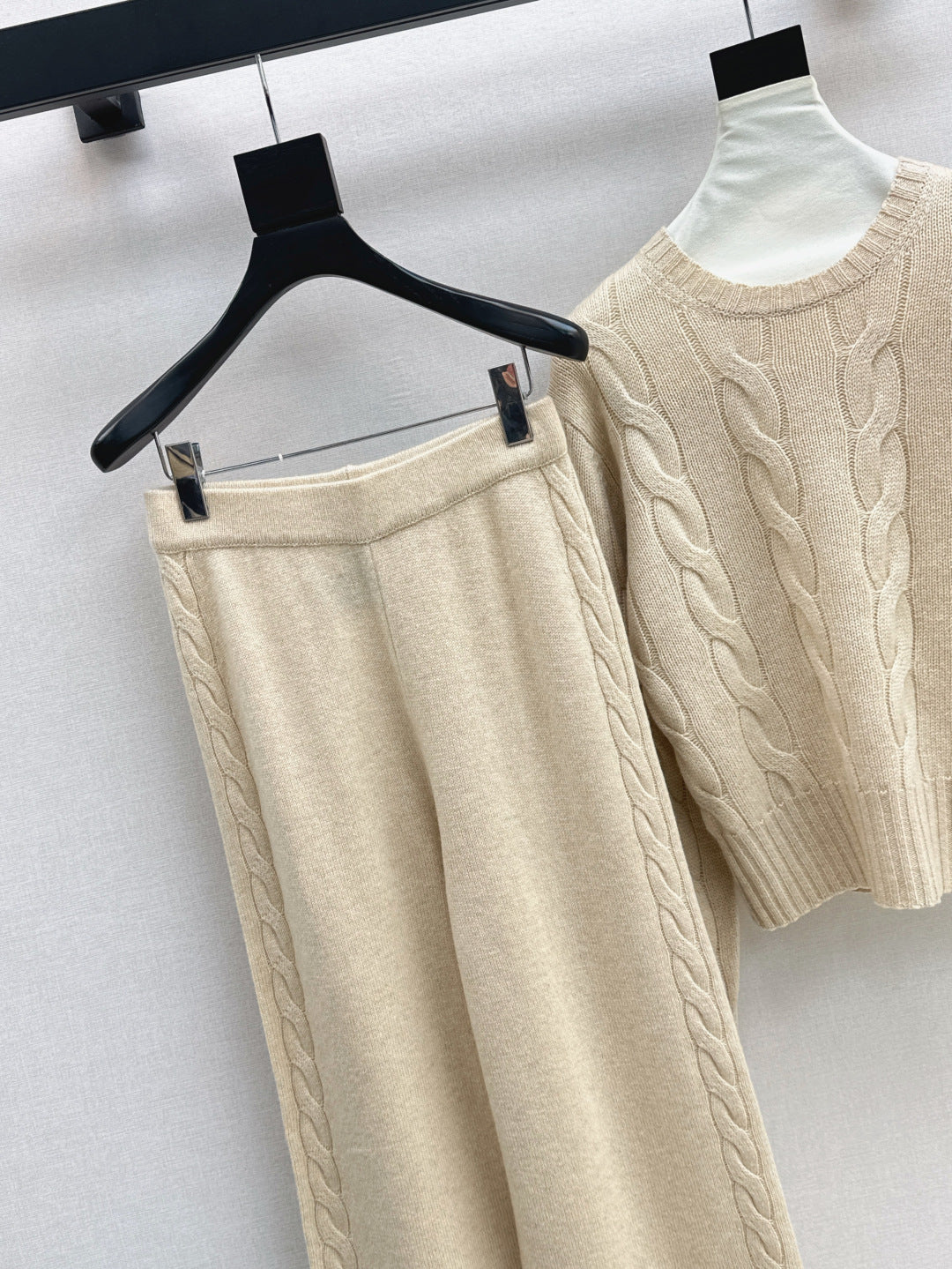 Lo 25fw cashmere suit