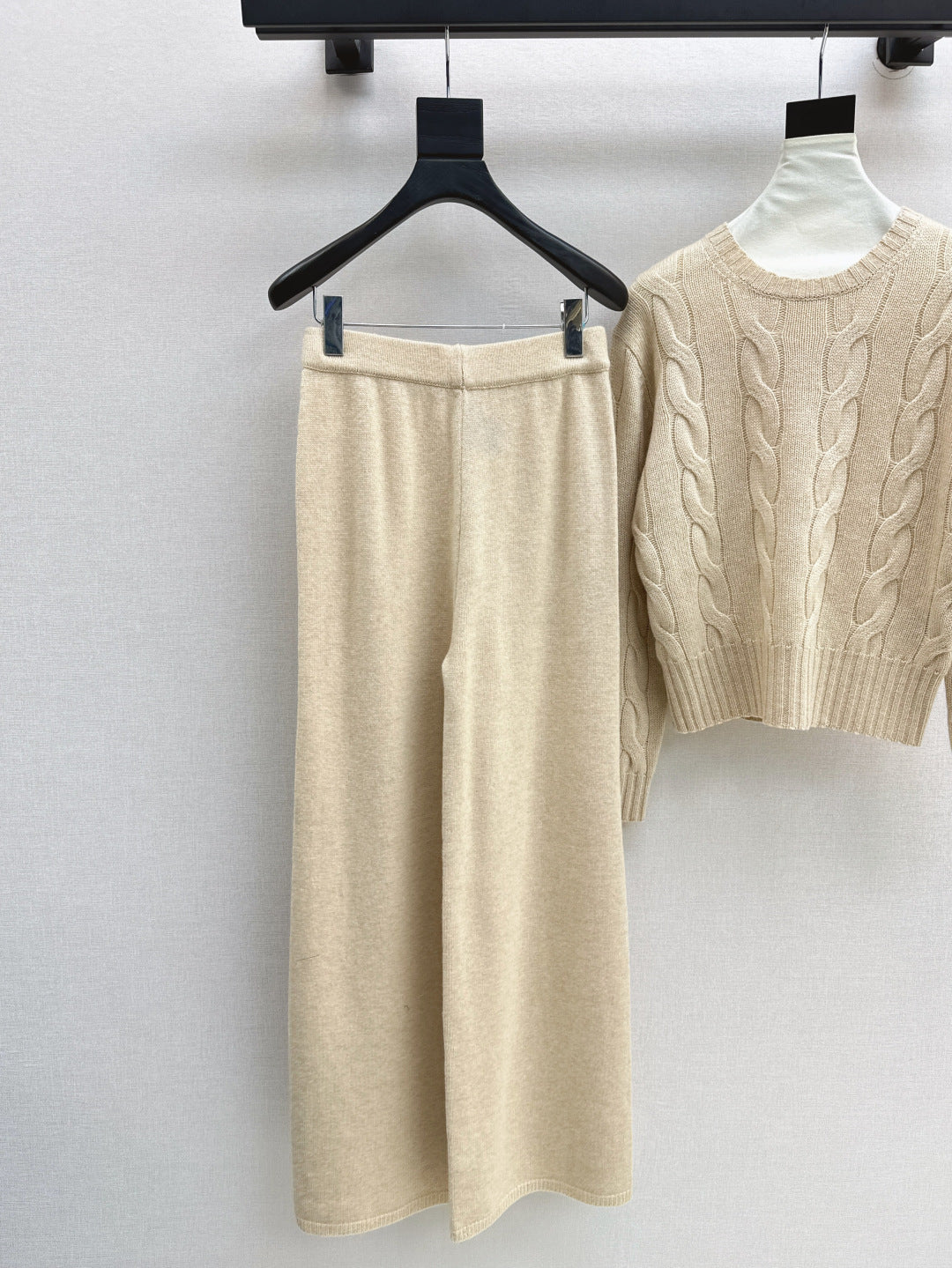 Lo 25fw cashmere suit