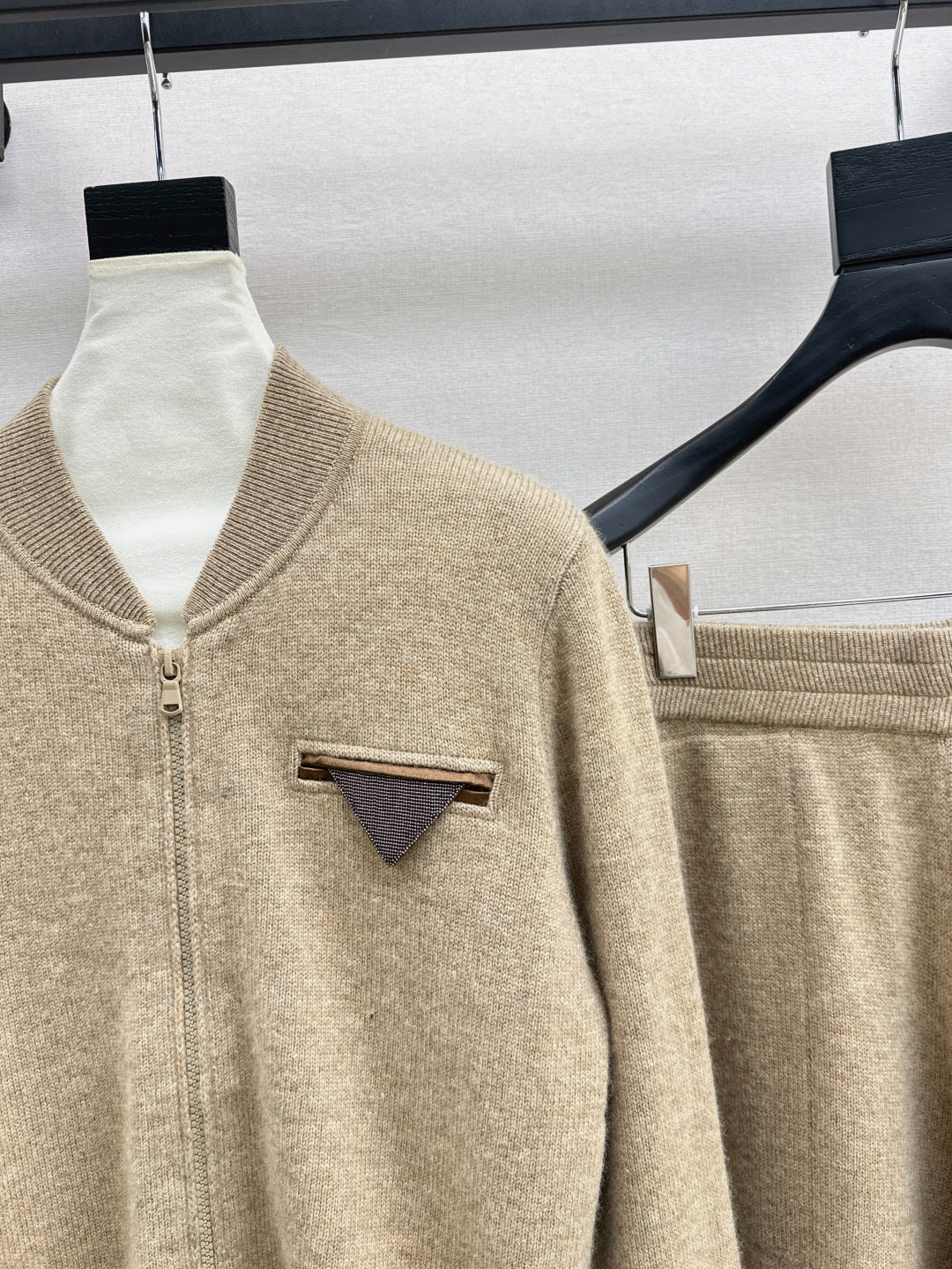Bru 25fw cashmere suit