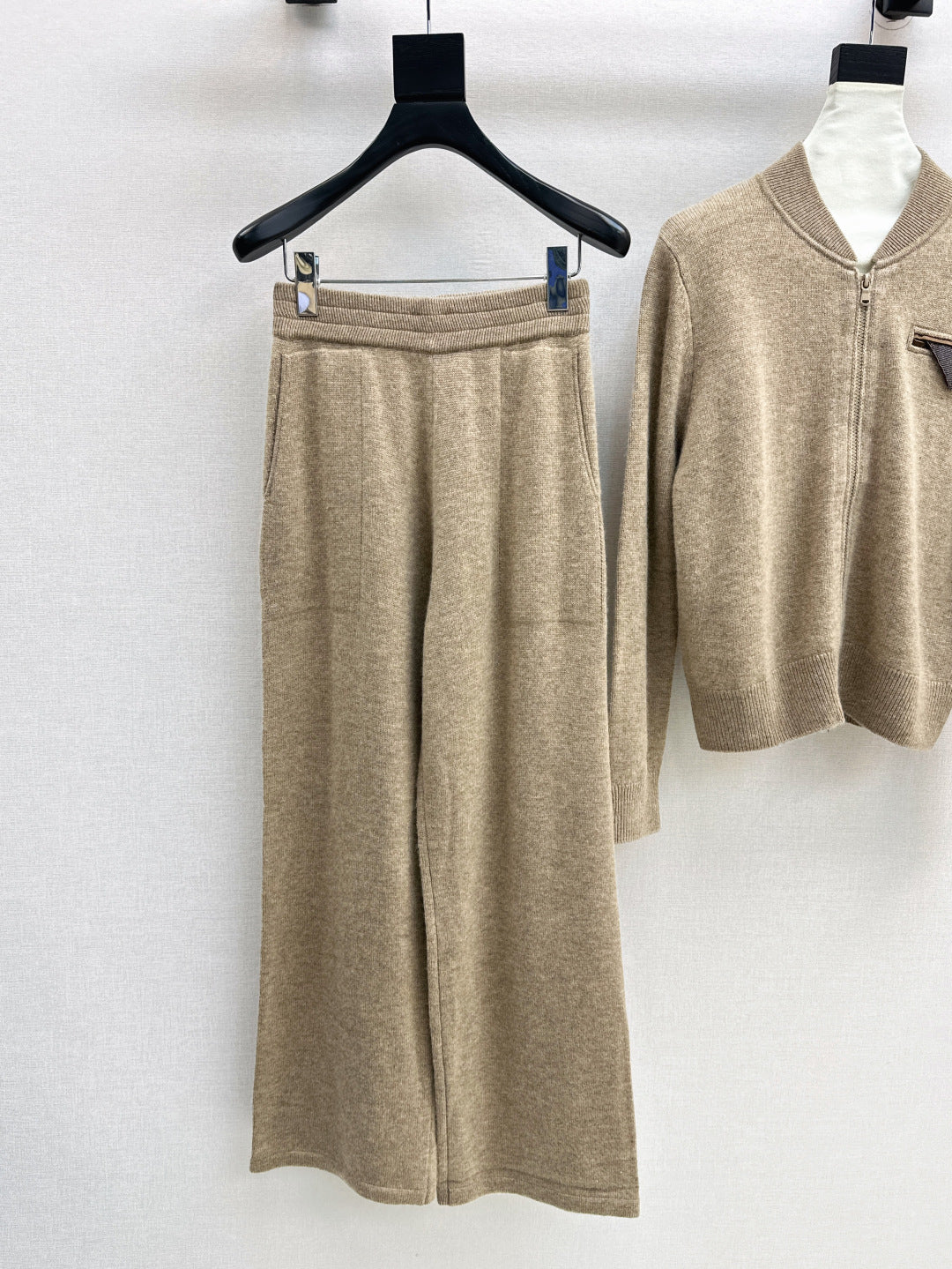 Bru 25fw cashmere suit