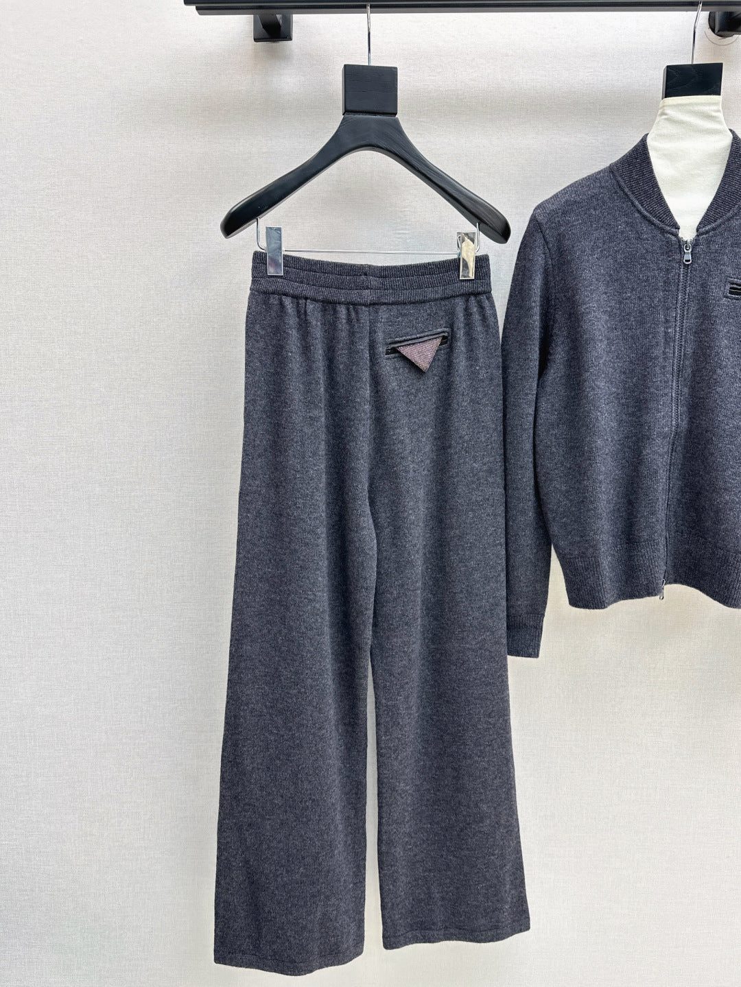 Bru 25fw cashmere suit