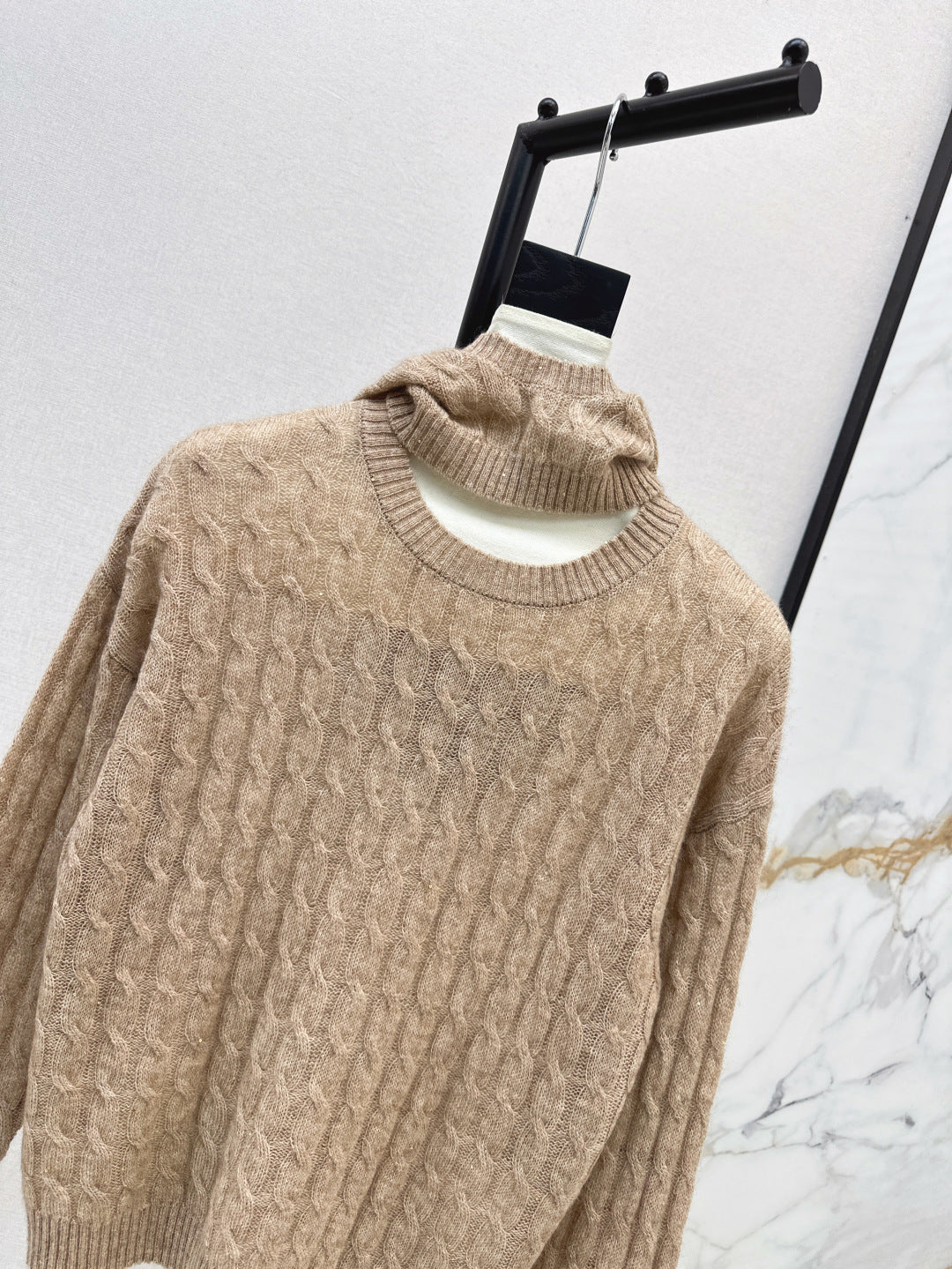 Bru 25fw cashmere sweater