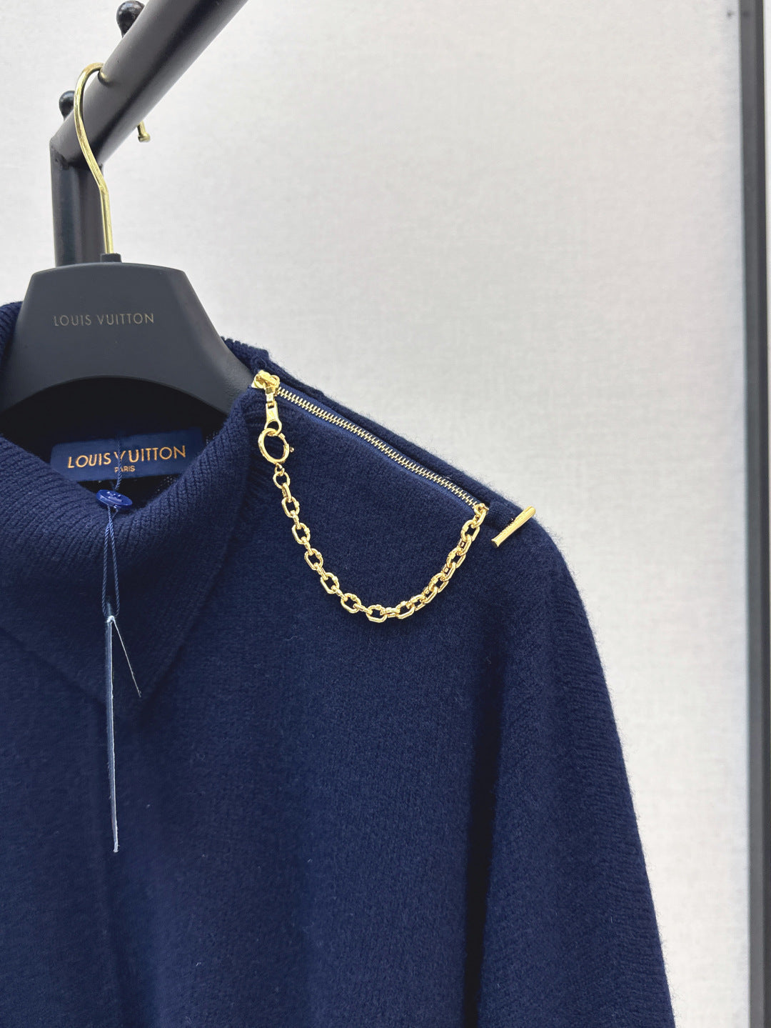 L 25fw sweater