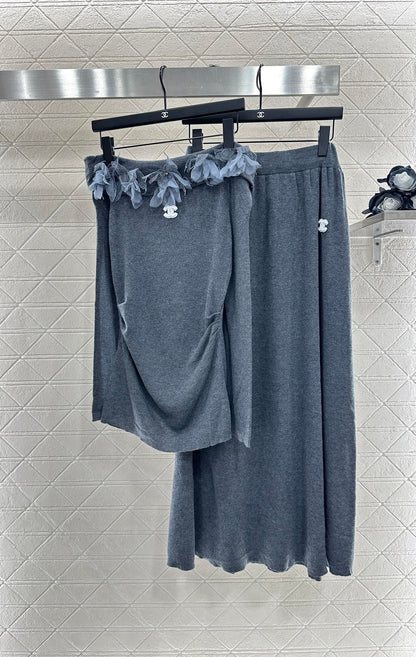 C 2025 New Arrival Knitted Long-Sleeved Skirt Set