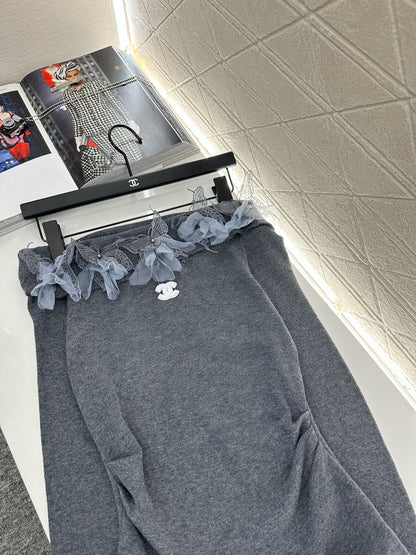 C 2025 New Arrival Knitted Long-Sleeved Skirt Set