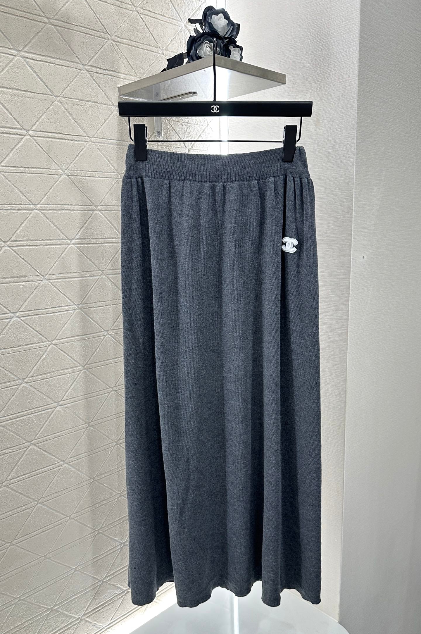 C 2025 New Arrival Knitted Long-Sleeved Skirt Set