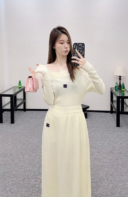 C 2025 New Arrival Knitted Long-Sleeved Skirt Set