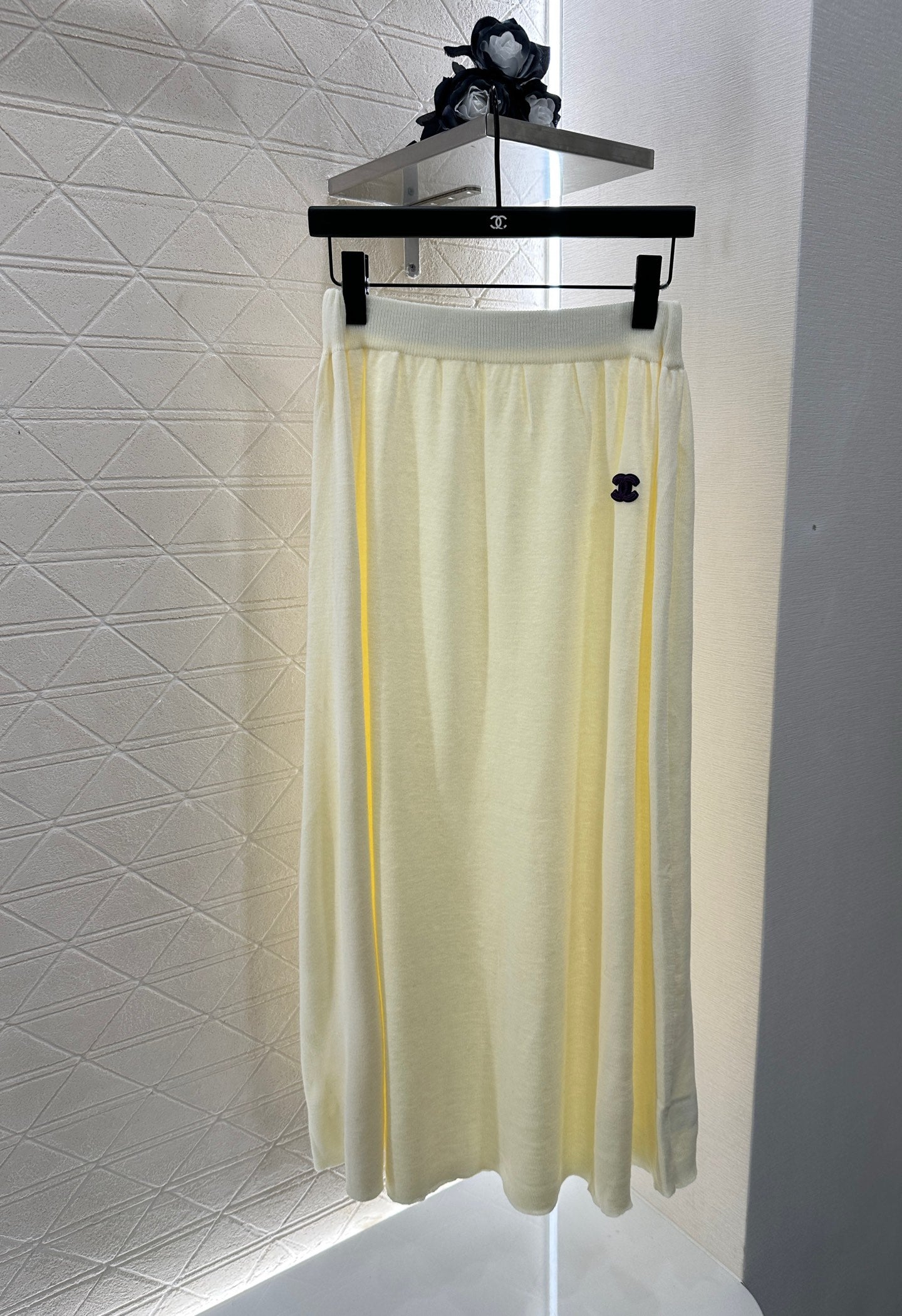 C 2025 New Arrival Knitted Long-Sleeved Skirt Set