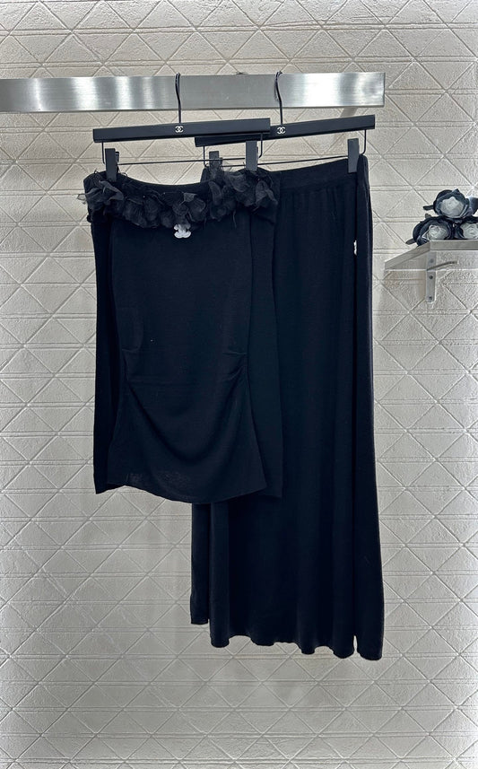 C 2025 New Arrival Knitted Long-Sleeved Skirt Set