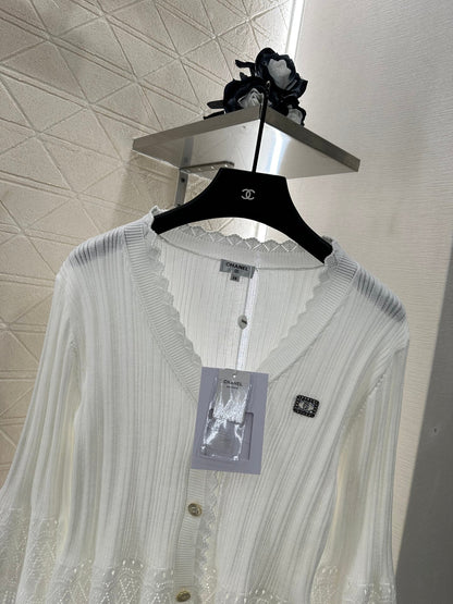 C 2025 New Arrival Knitted Cardigan