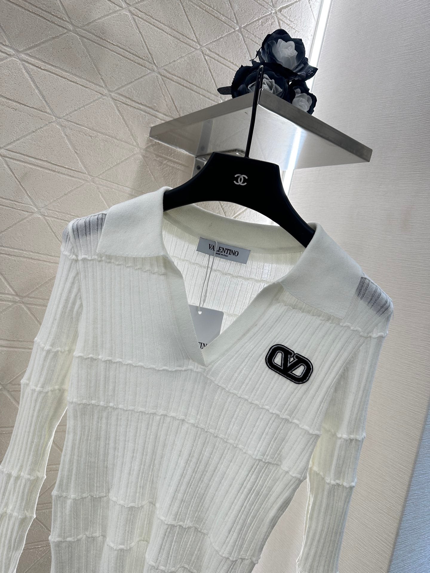 V 2025 New Arrival Knitted Cardigan