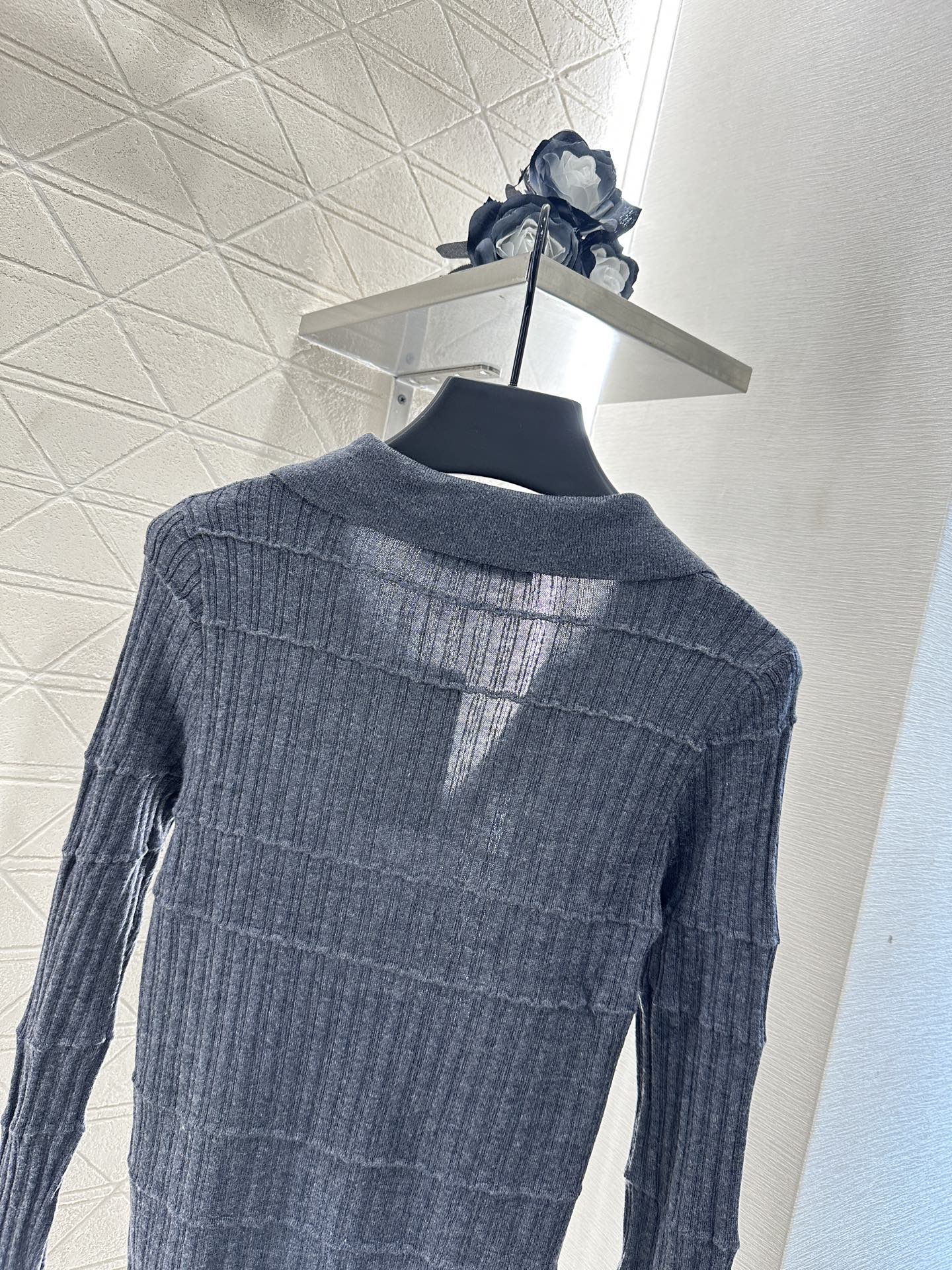V 2025 New Arrival Lapel Knit Top