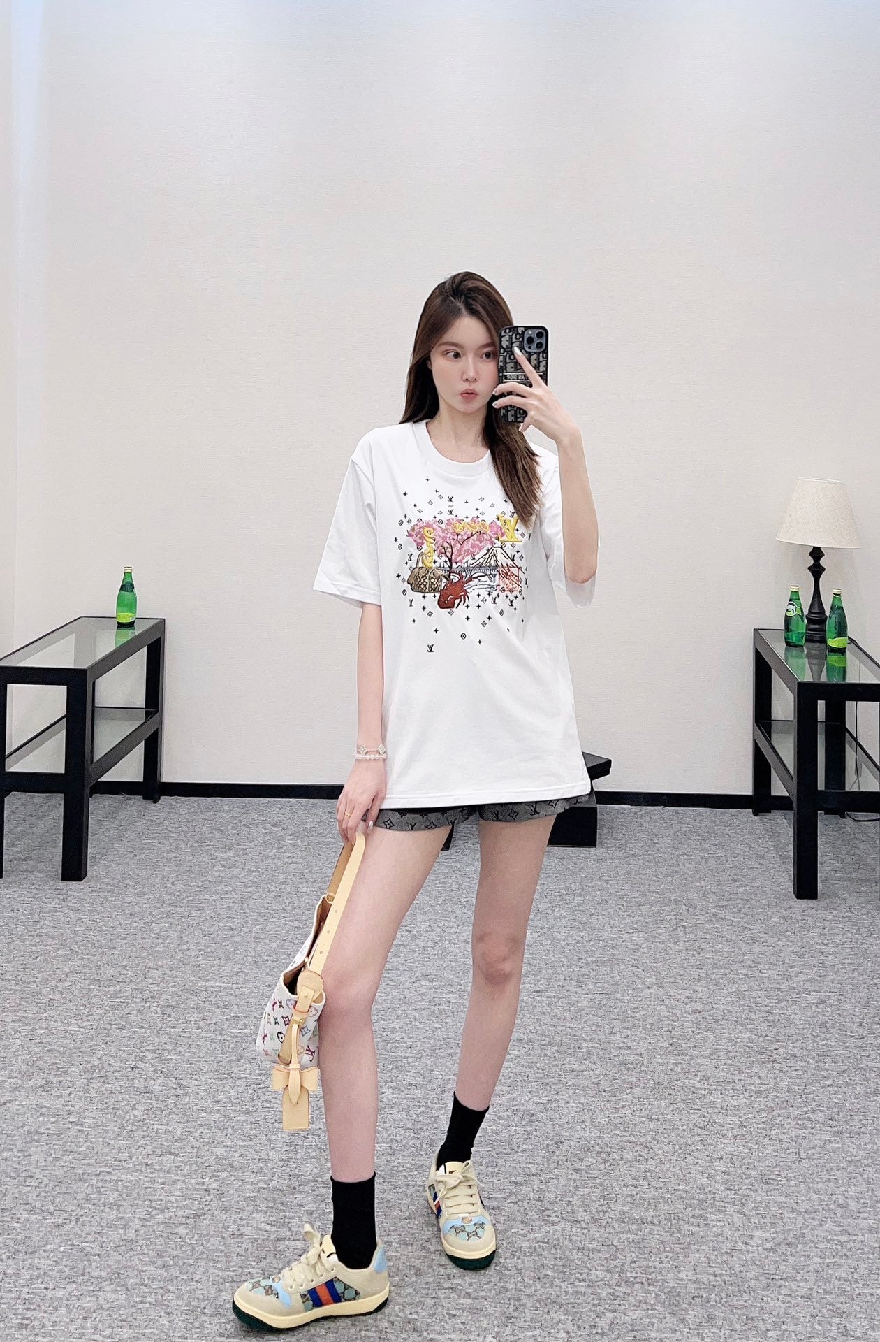 L 2025 New Arrivals Round-Neck Embroidered Short Sleeves