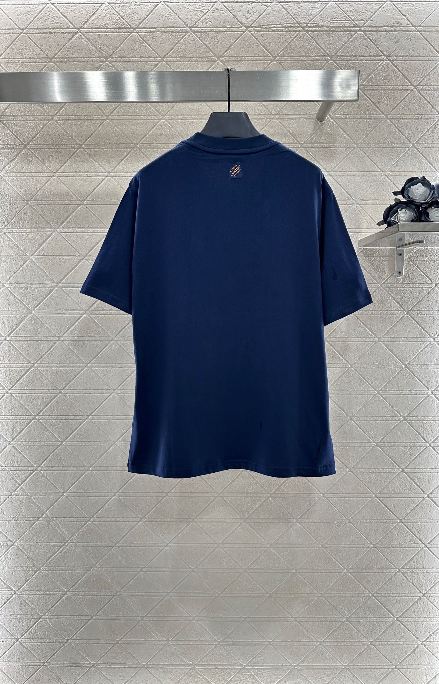L 2025 New Arrivals Round-Neck Embroidered Short Sleeves