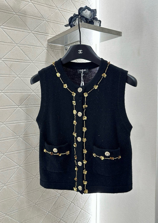 C 2025 New Arrival Beaded Knit Vest