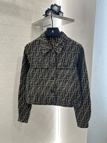 F  2025 New Arrivals Jacket, Coat, and Shorts Set