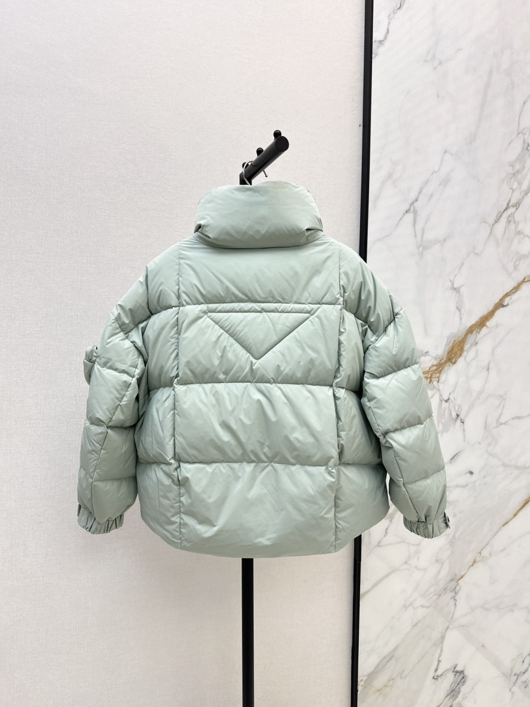 Pra 25fw down jacket