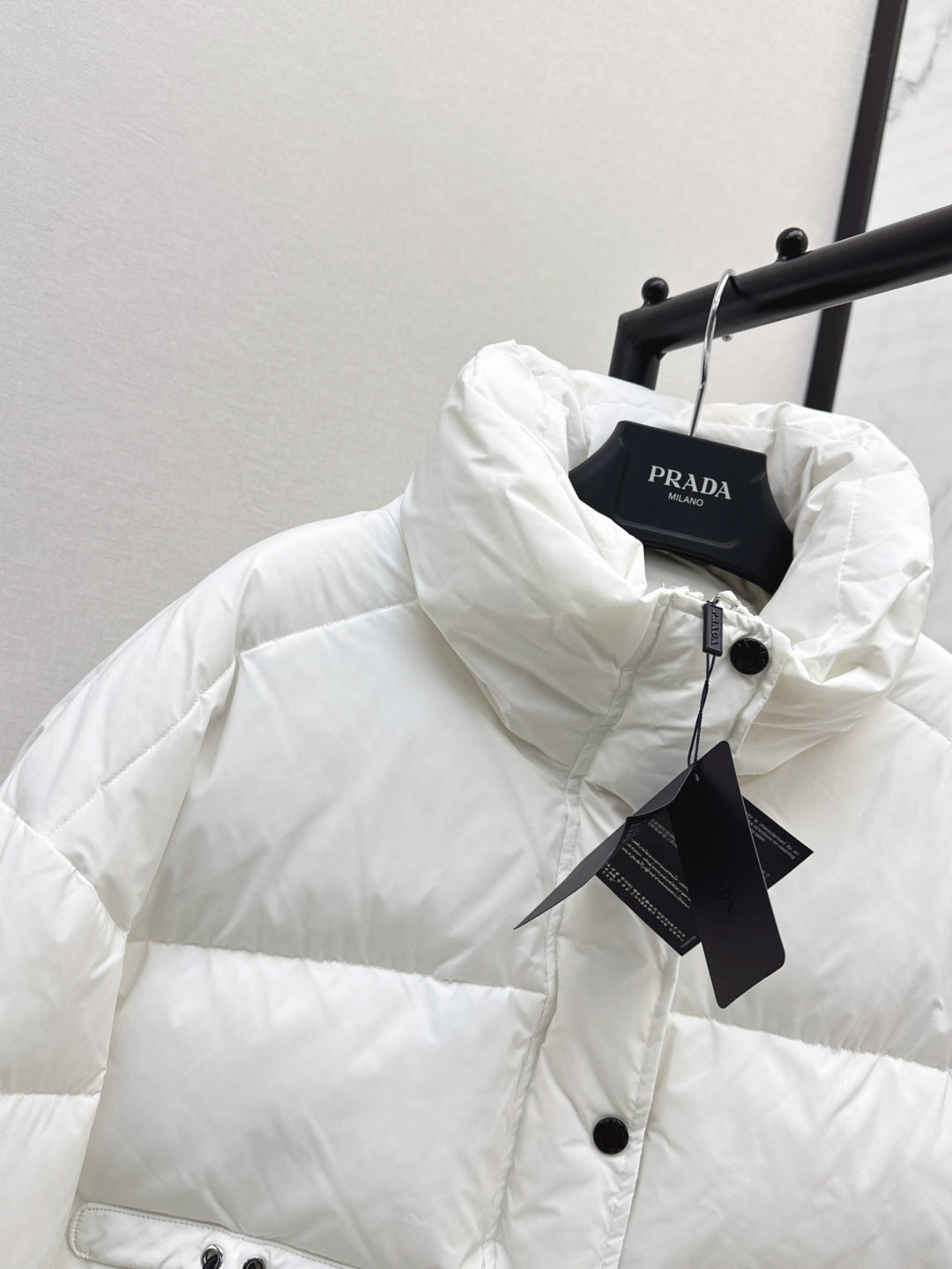 Pra 25fw down jacket