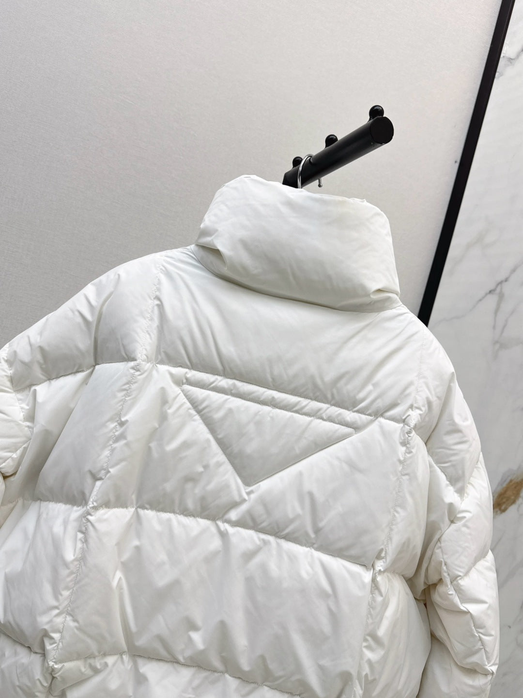 Pra 25fw down jacket