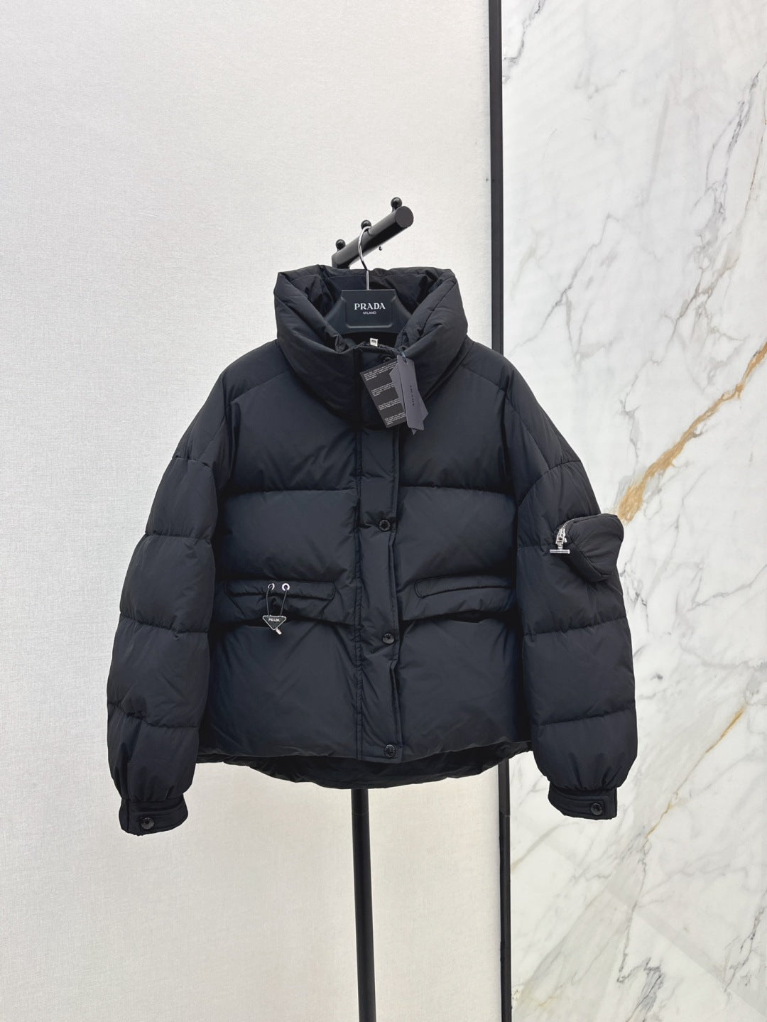 Pra 25fw down jacket