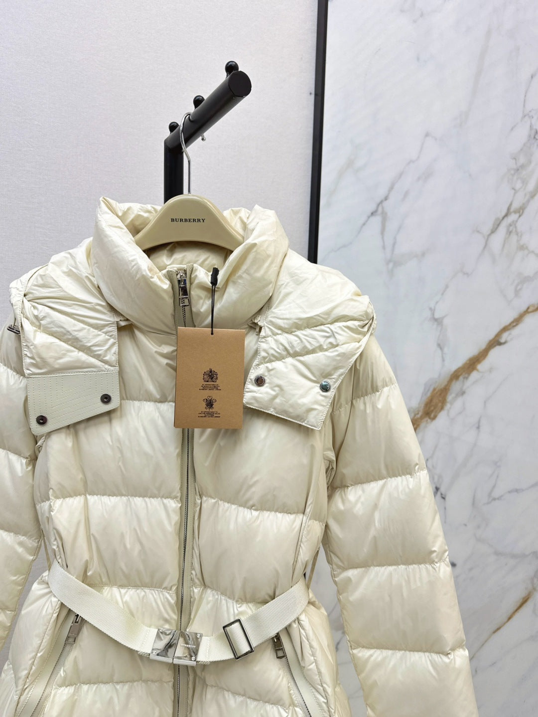 Bur 25fw donw coat