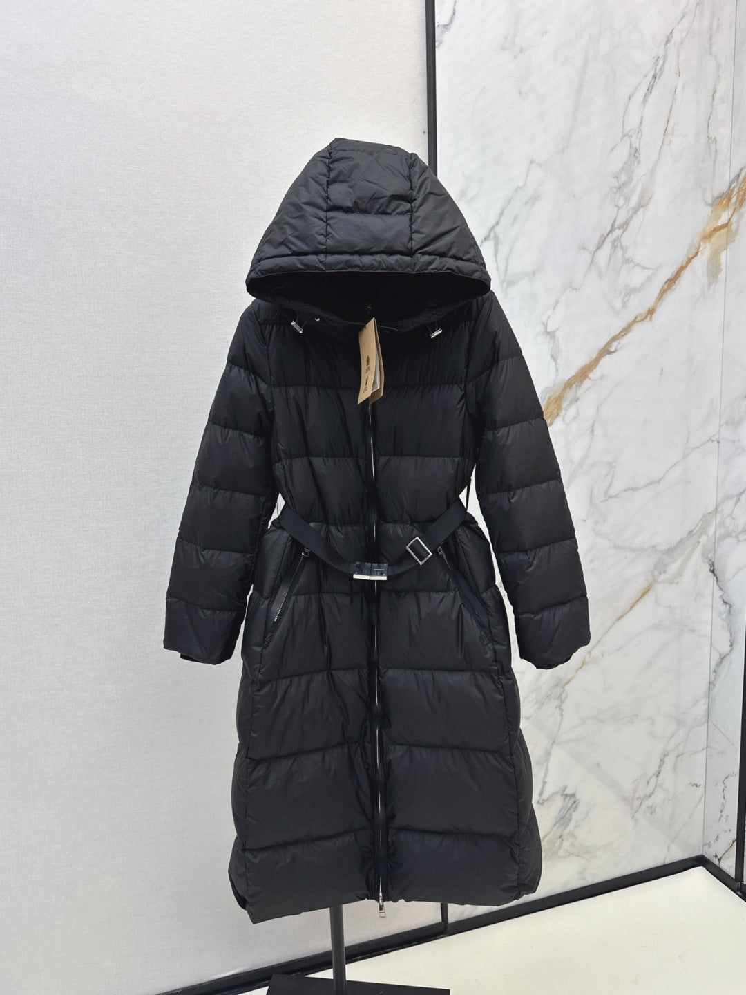 Bur 25fw donw coat