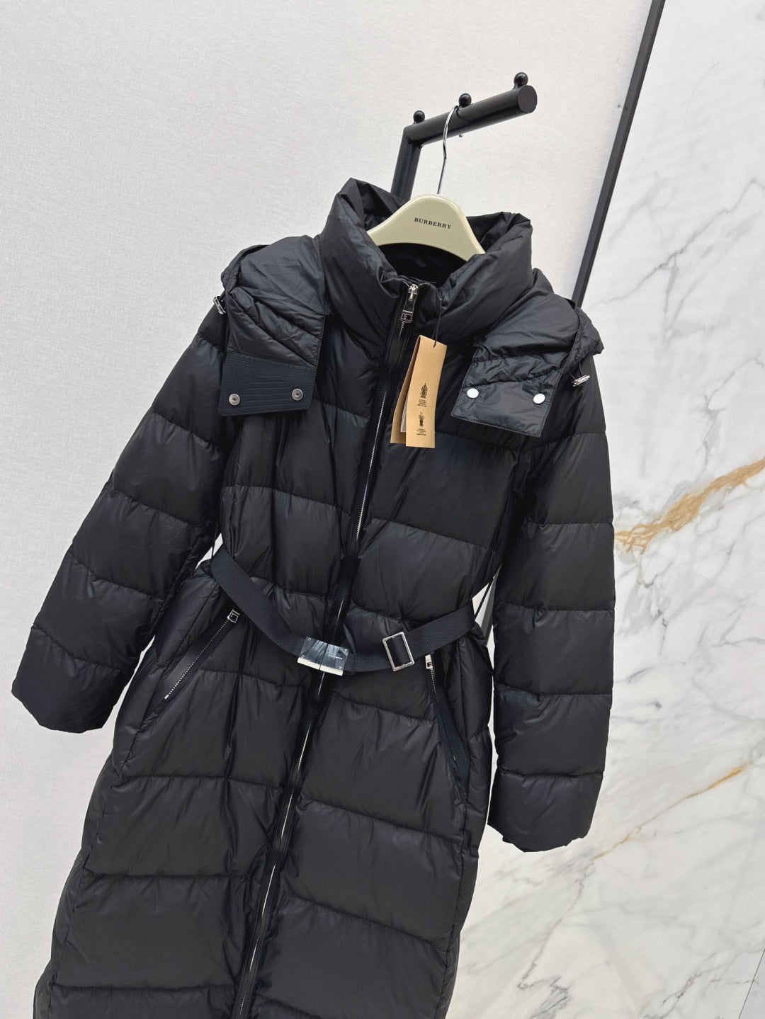Bur 25fw donw coat